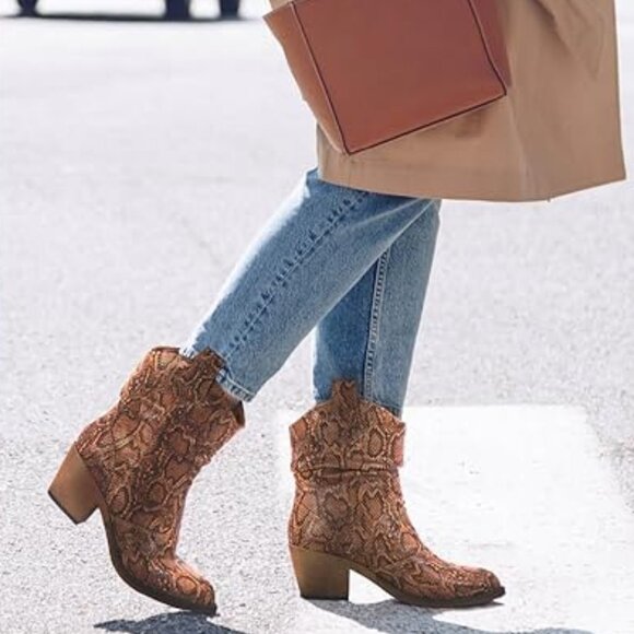 Western Cowboy Leopard Boots